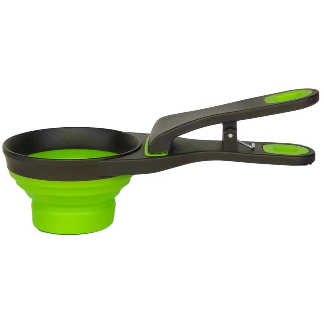 Cuchara para Croquetas con Clip Sellador Verde